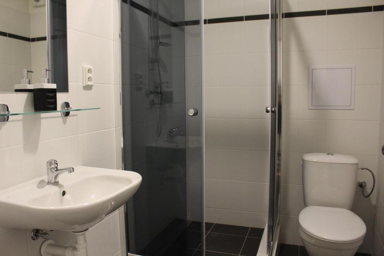 Hotel Cerny Kun Louny Zewnętrze zdjęcie